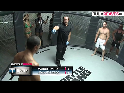 ❤️ Ultimate Fighter akimtosa msichana nambari baada ya pigano ulingoni ❤️❌  ️❤